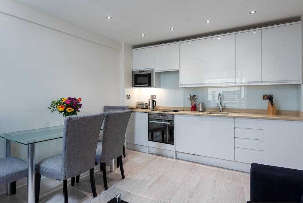 Chic Apartment - Fabulous Central Location In Zone 1 London Exterior foto