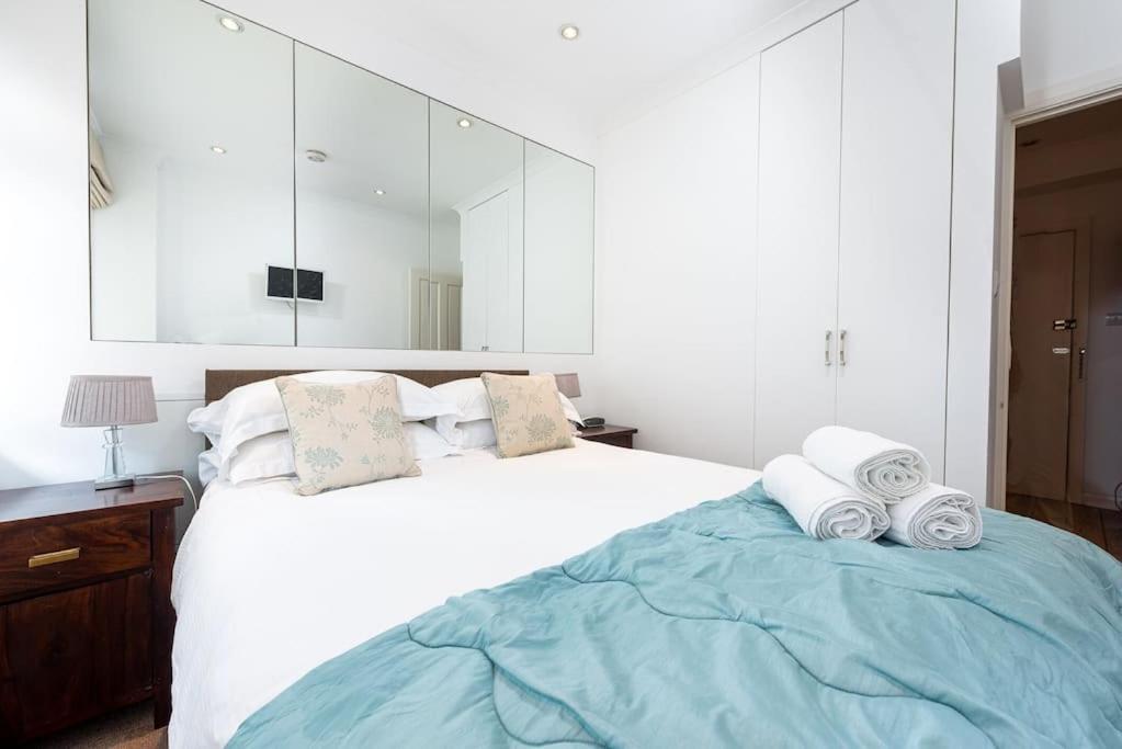 Chic Apartment - Fabulous Central Location In Zone 1 London Exterior foto