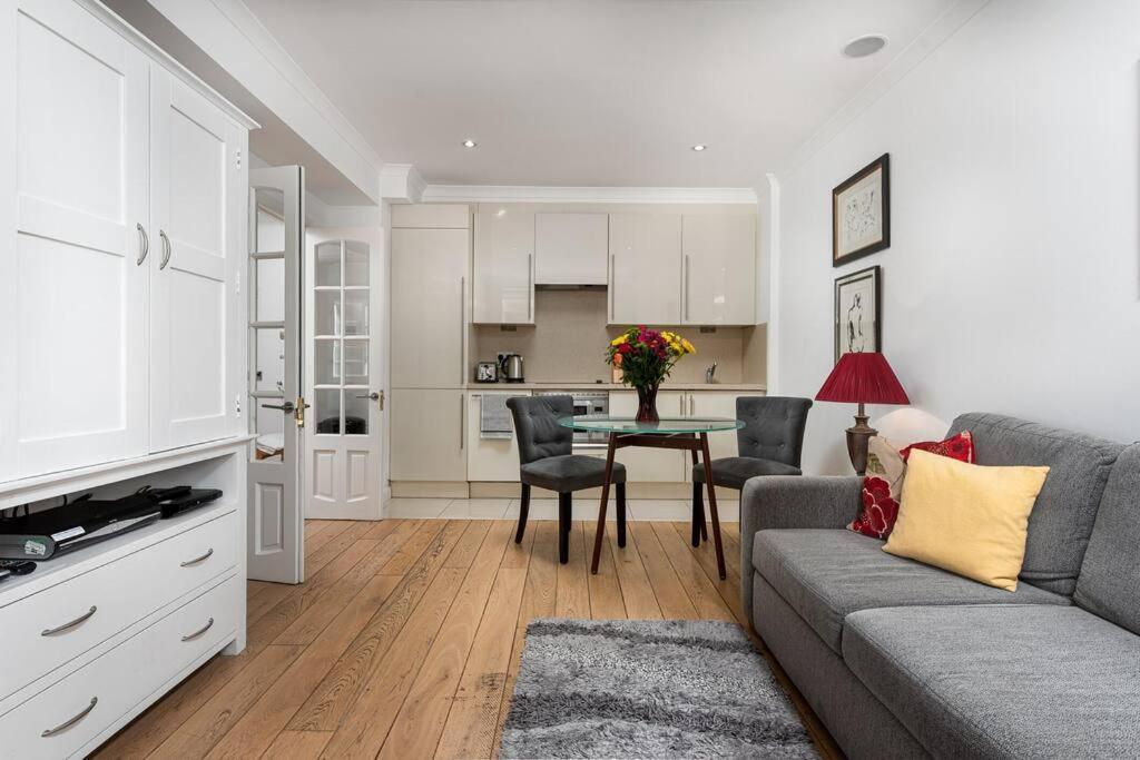 Chic Apartment - Fabulous Central Location In Zone 1 London Exterior foto