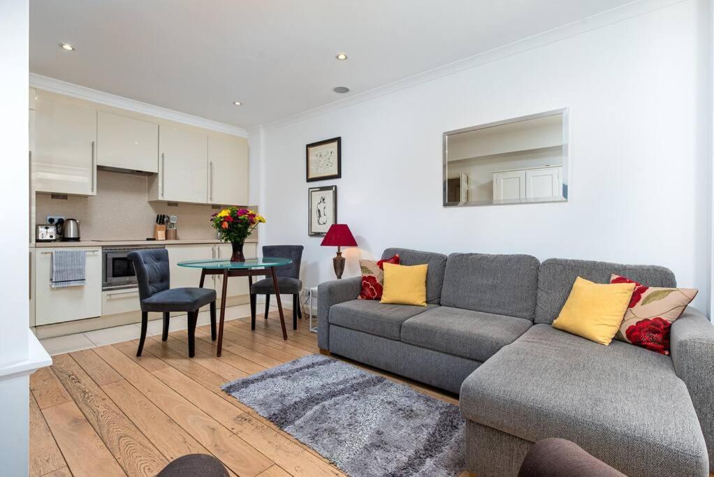 Chic Apartment - Fabulous Central Location In Zone 1 London Exterior foto